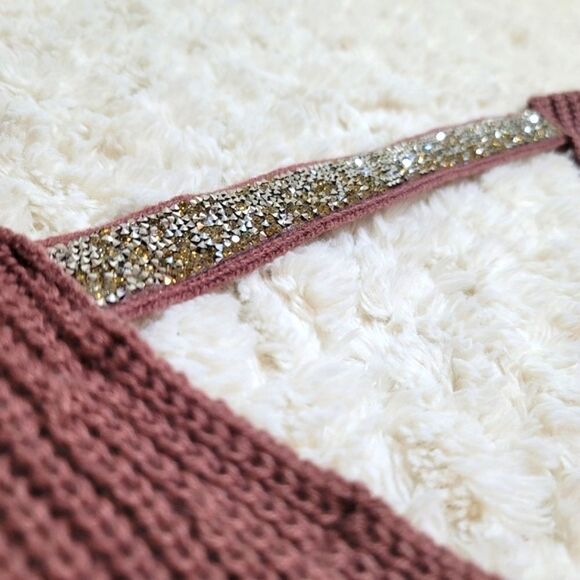 89th & Madison Rosey Mauve Faux Rhinestone Ribbed V-Neck Bishop Sleeve Sweater - Picture 5 of 8